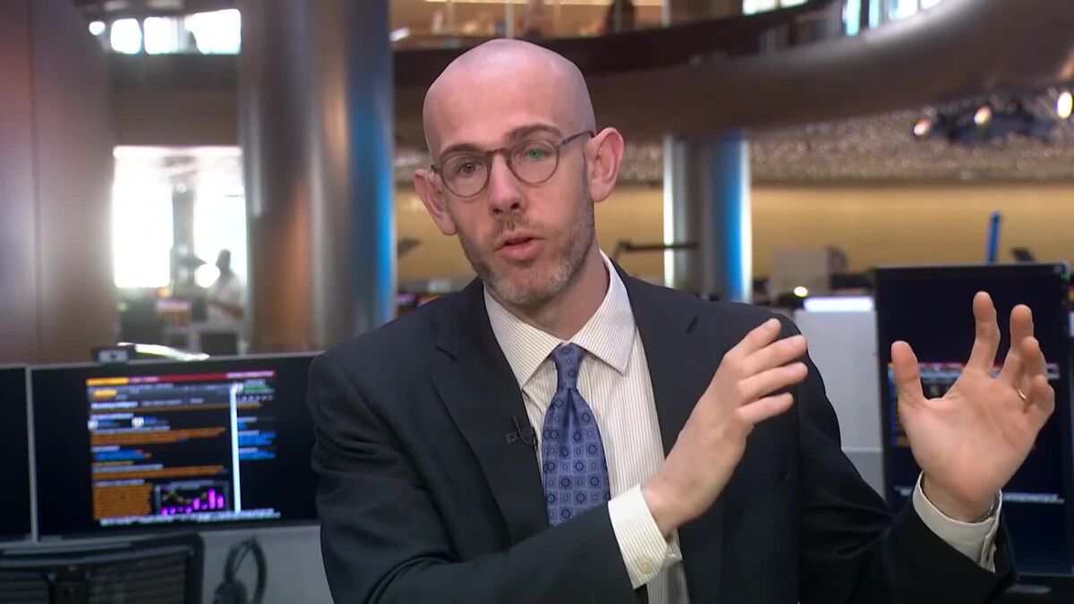 UK Markets Are Pricing Swing to Leftist PM, Economist Says
