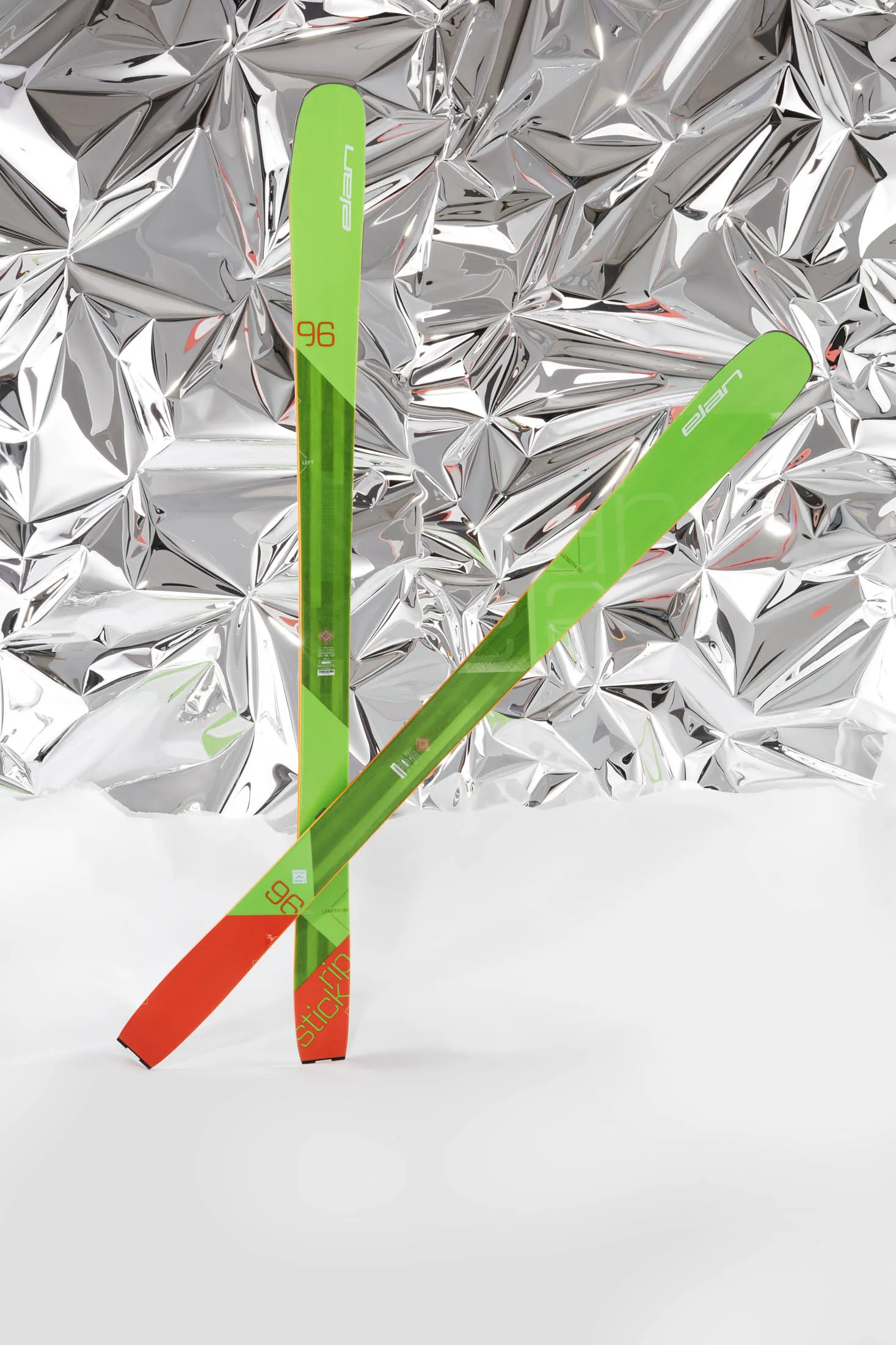 1512519575_lede-the-one-skis