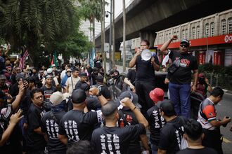Protesters Demand Resignation of Prime Minister Anwar in Malaysia