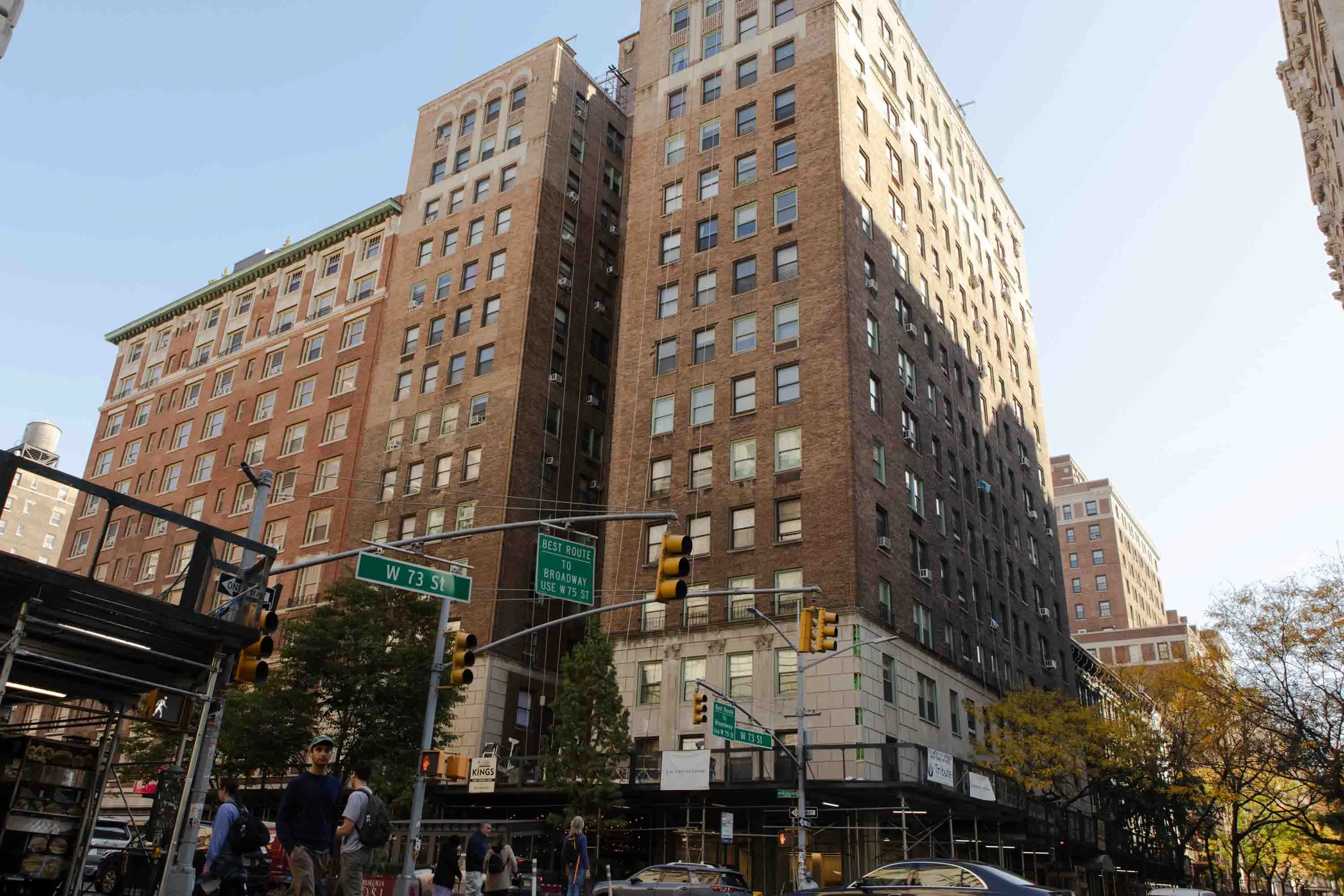 NYC Co-Op Market Reawakens With Bargains for First-Time Buyers - Bloomberg
