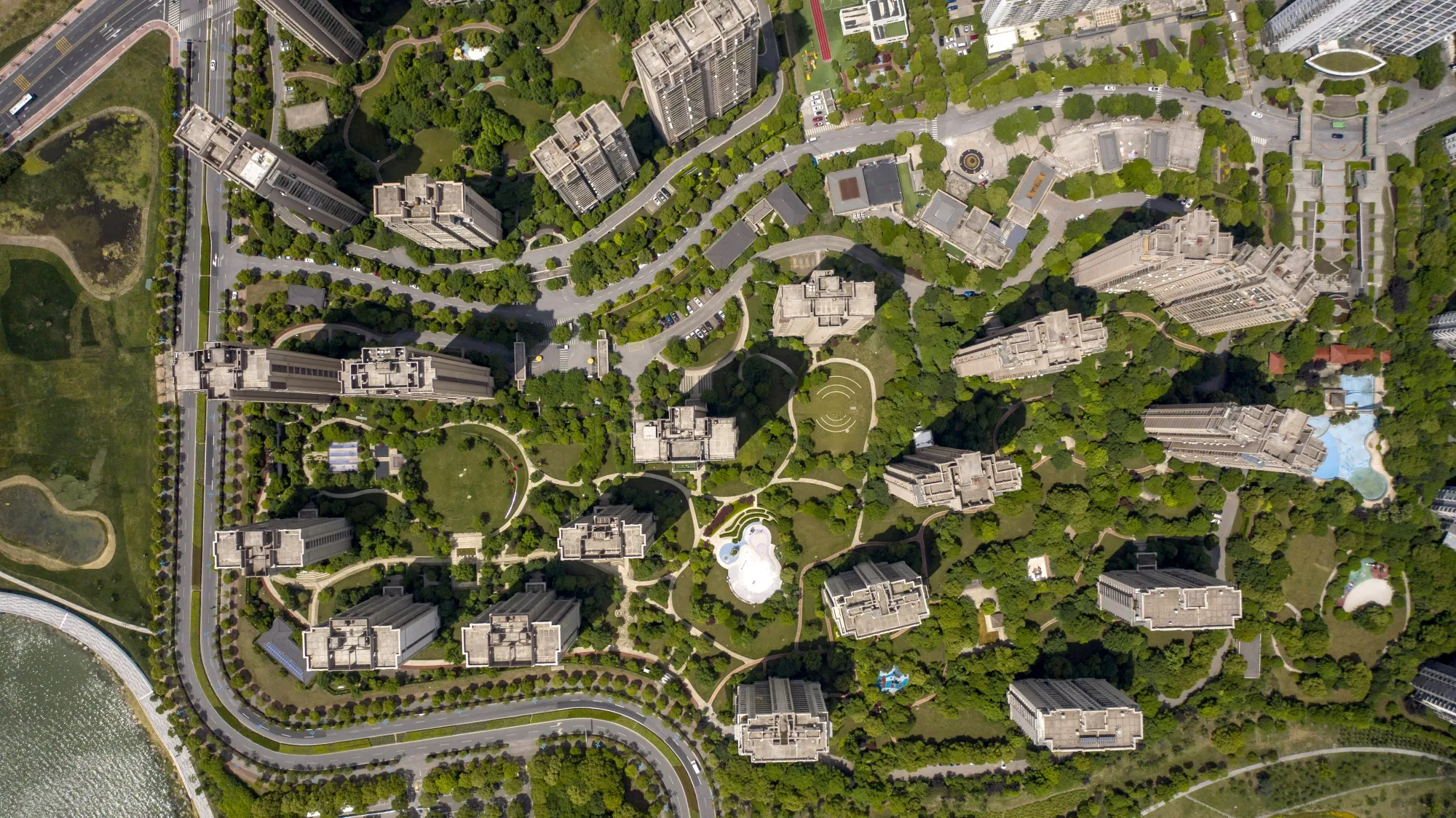 In China's Social Credit Model, Big Brother Isn't Watching You