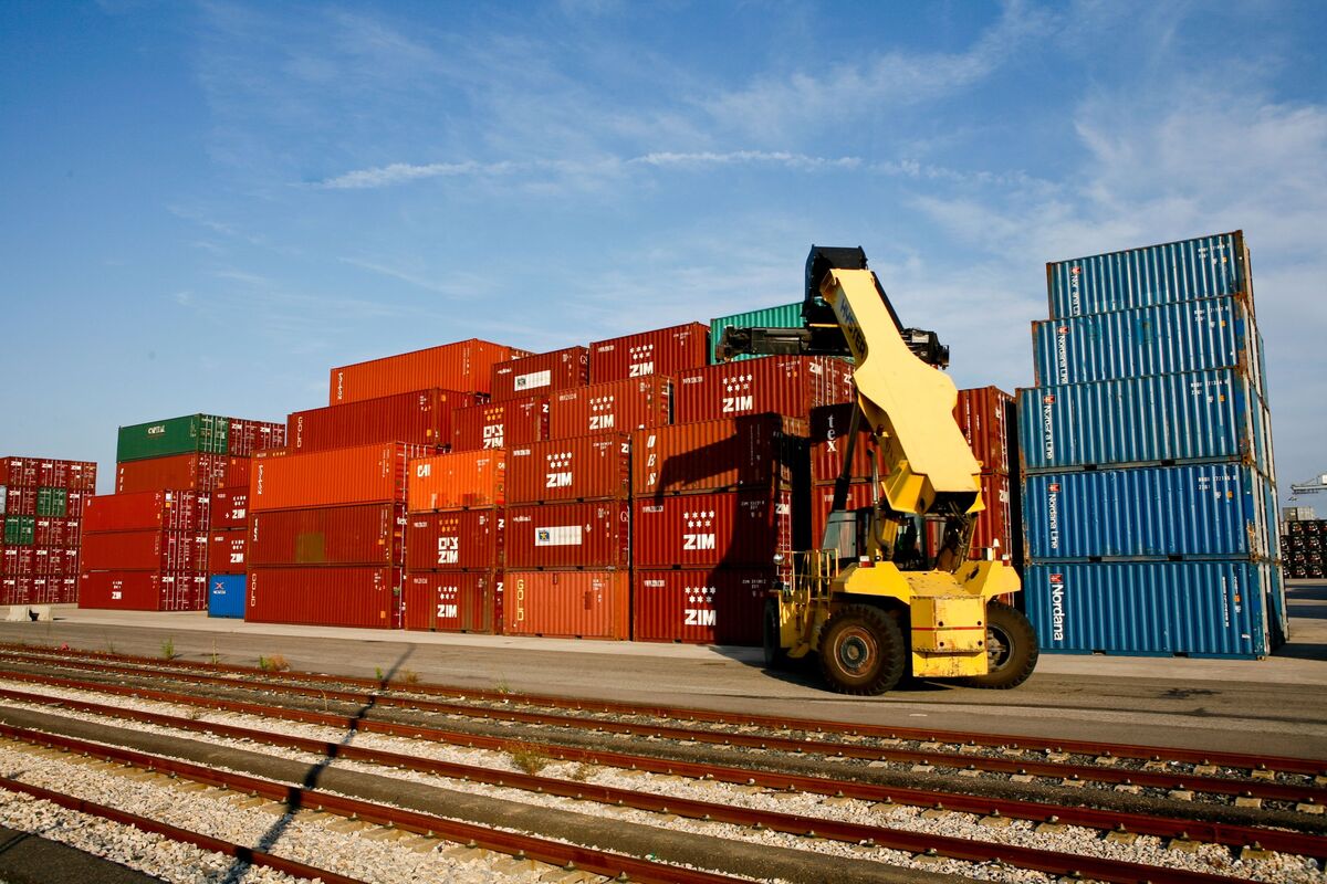 Dubai’s DP World in Talks on Alliance With Northern Canada Port