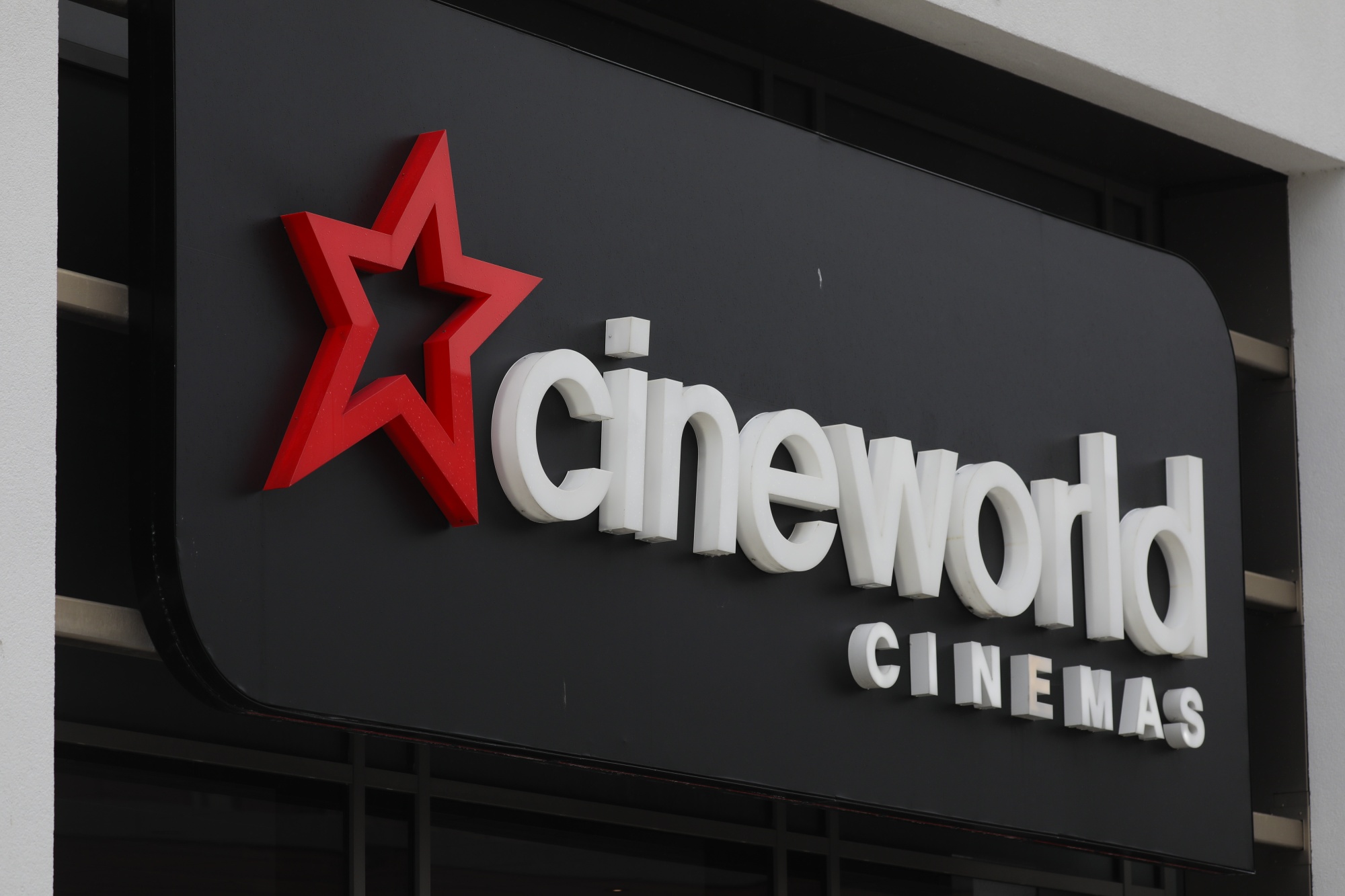 FTSE News Cineworld Considers Chapter 11, Vodafone (VOD) Sells Hungarian Unit