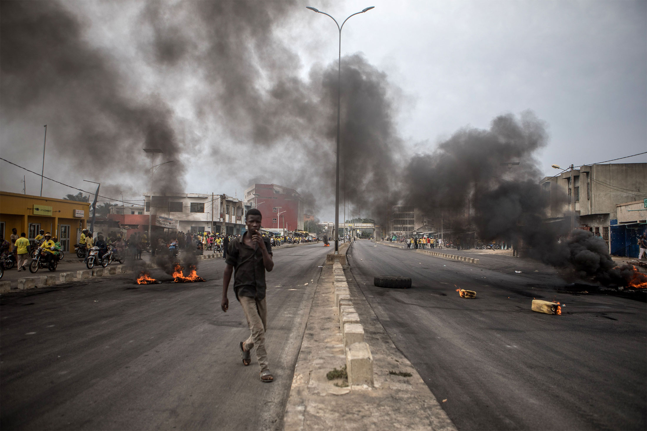 UN Urges Restraint After Security Forces Fire on Benin Protests - Bloomberg