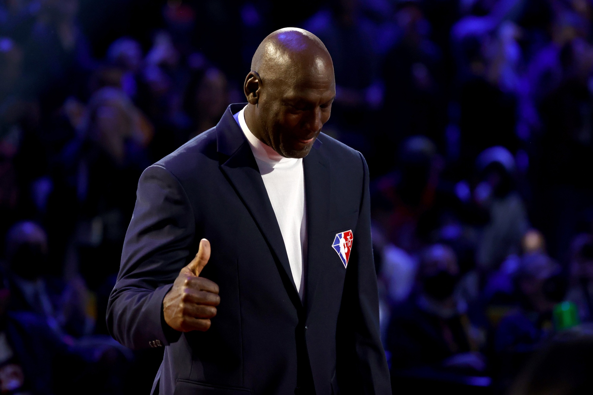 sandsynlighed Vejhus Skru ned Michael Jordan Eyes Selling Stake in Charlotte Hornets: ESPN - Bloomberg