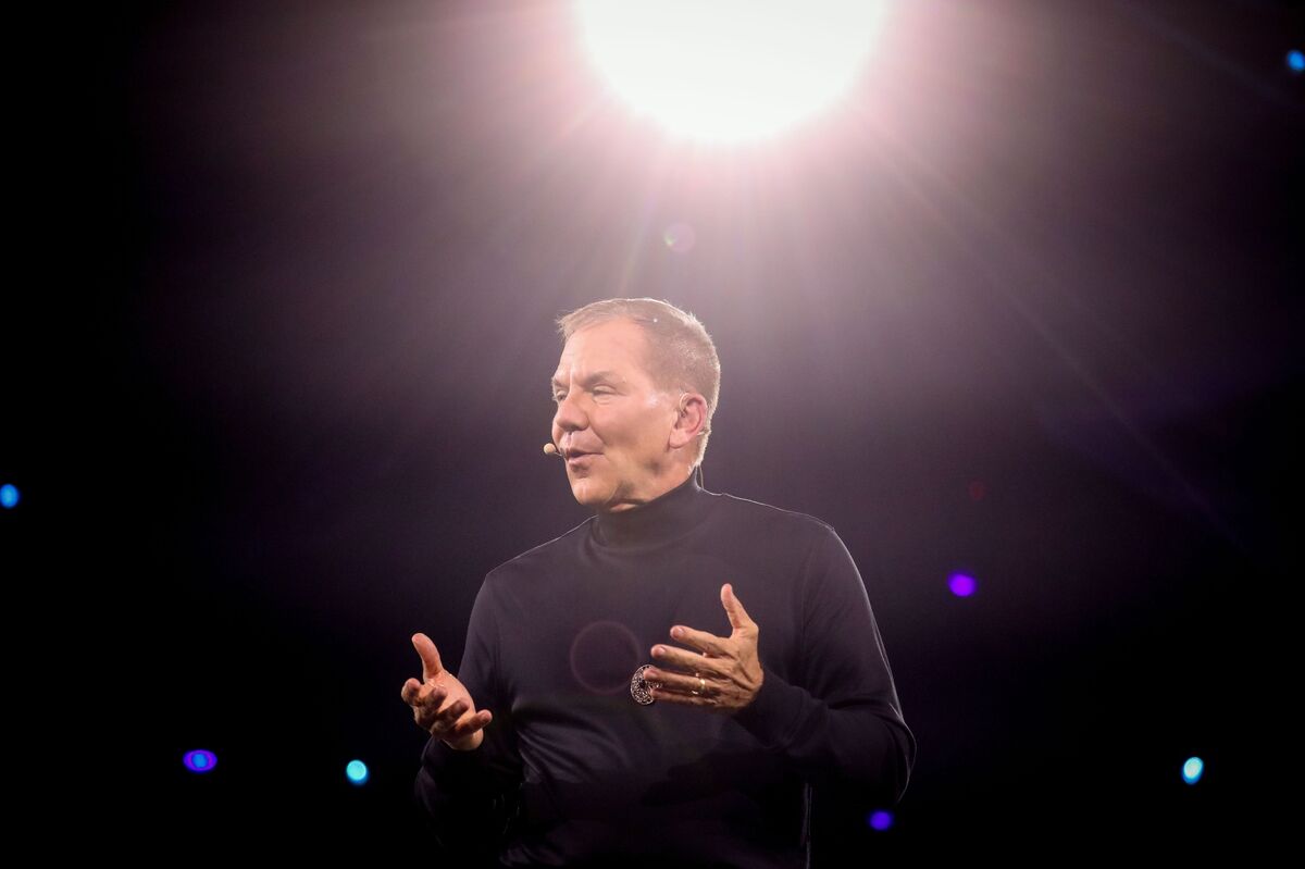 Billionaire Paul Tudor Jones Sees Nasdaq Higher by Year End