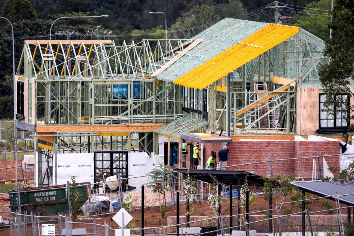 Australia to Speed Up Housing Construction as Crisis Lingers
