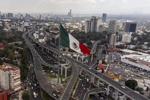 Mexico Inflation Comes Above Forecasts Ahead Of Rate Meeting
