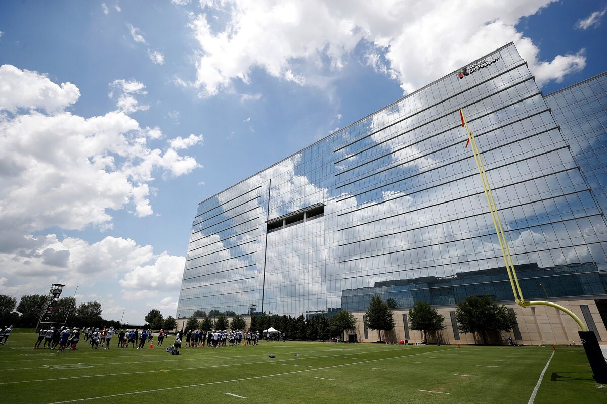 Dallas Suburb Rides a 2,200% Tax-Base Boom That’s Big Even by Texas Standards