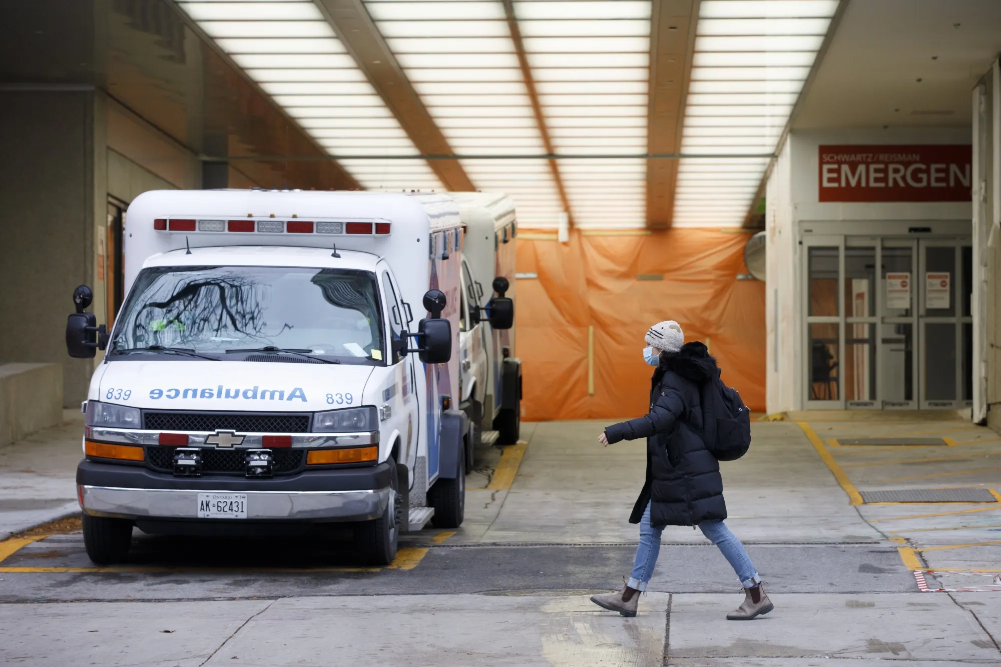 Toronto Goes Back To Lockdown As ICUs Fill With Virus Patients
