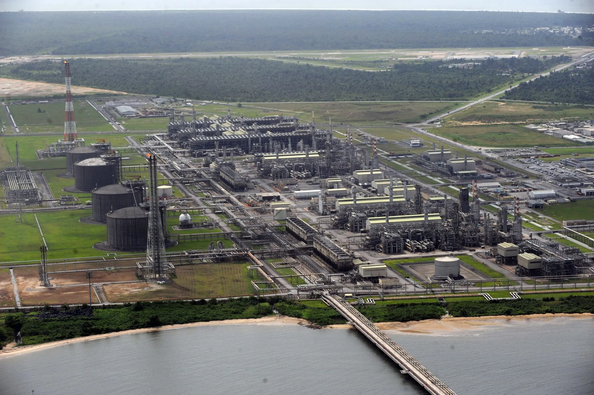 The same oil previously went by the Nembe Creek trunk pipeline to the Bonny terminal.