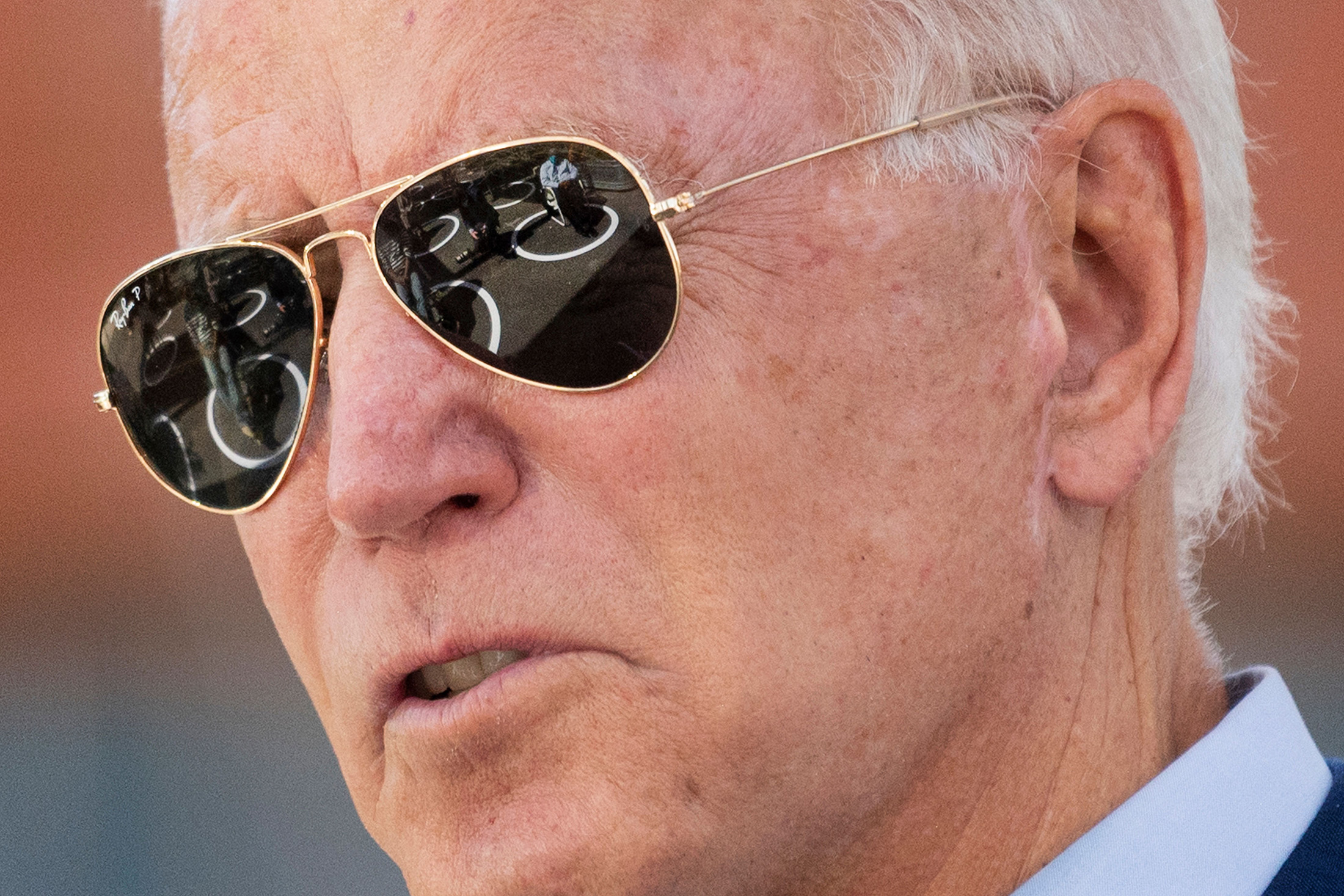 Keep the Aviators: Tommy Hilfiger, Todd Snyder and More Weigh In on Joe Biden’s