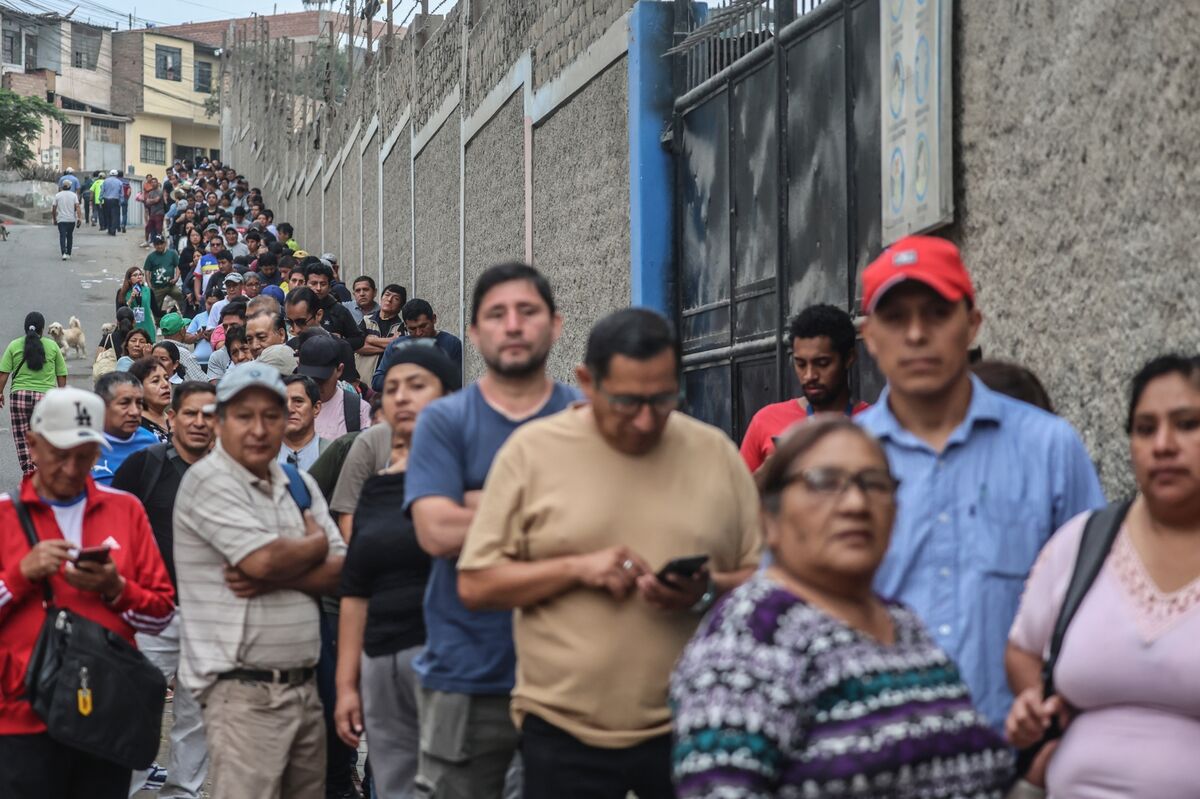 assets.bwbx.io image