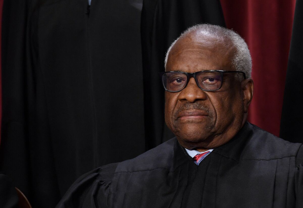 Clarence Thomas Friend Harlan Crow Had Supreme Court 'Conflict of ...