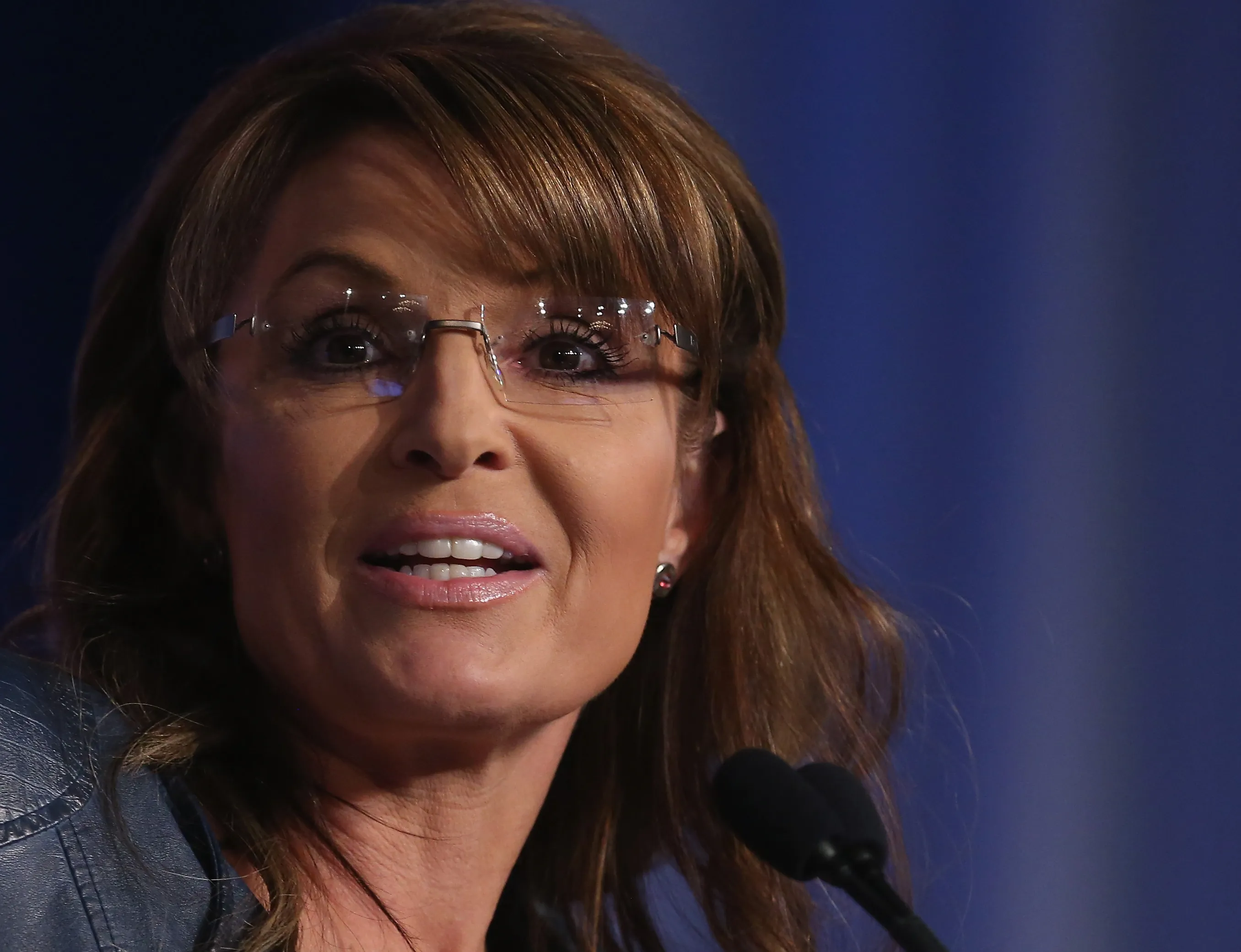 For Democrats, Sarah Palin May be the Gift that Keeps on Giving - Bloomberg, image size:2712x2082