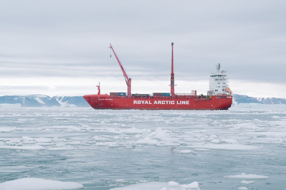 South Korea Joins Container Race Through the Arctic
