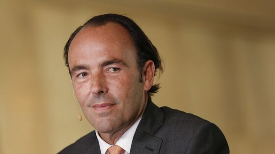 Kyle Bass Makes Audacious Bet on Hong Kong’s Currency Peg Collapsing