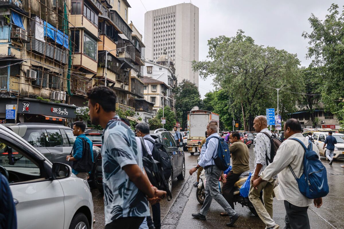 India’s Forex Reserves Jump to Record $785.7 Billion on Inflows