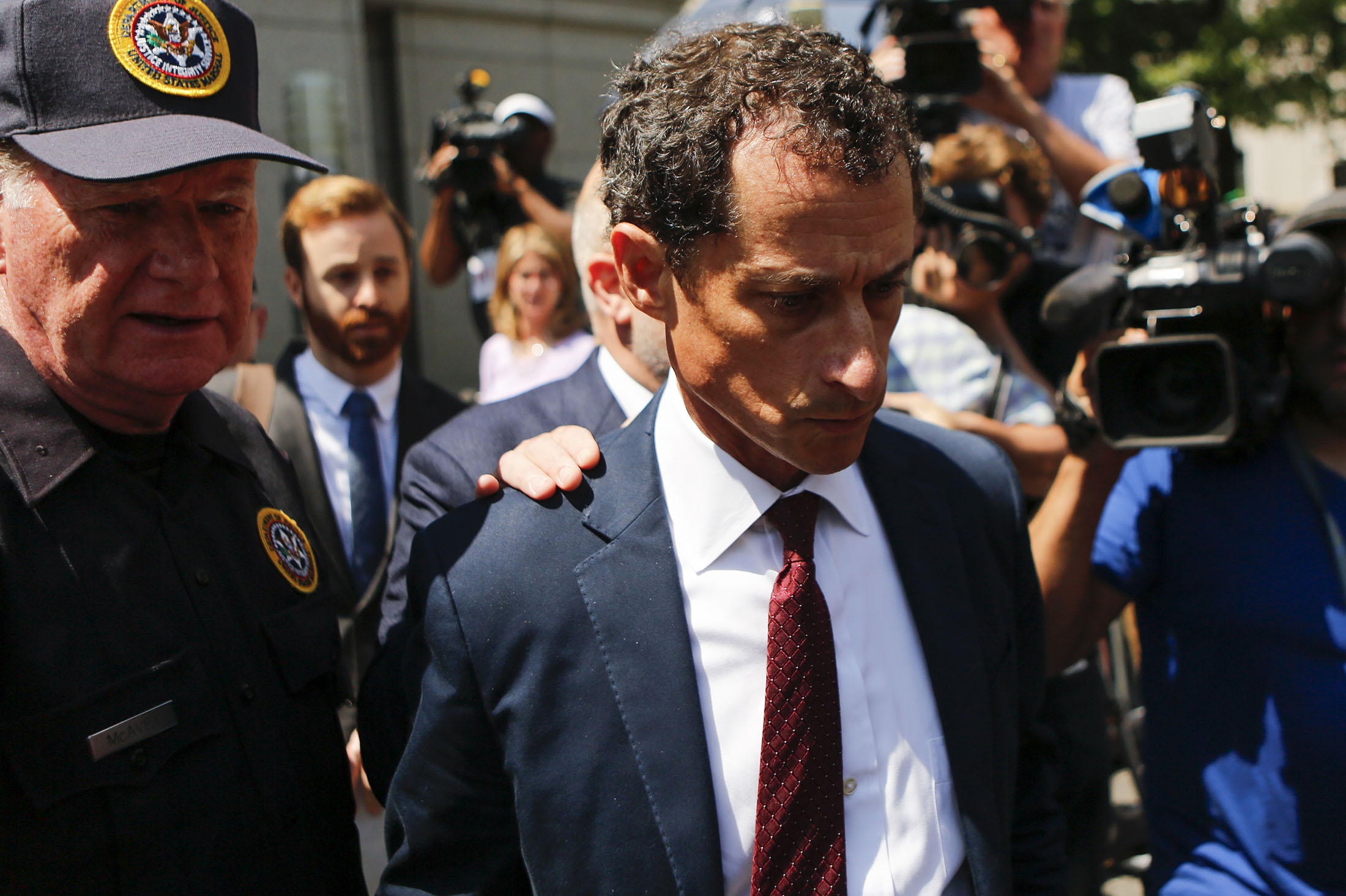 Anthony Weiner Sentenced to 21 Months in Prison - Bloomberg