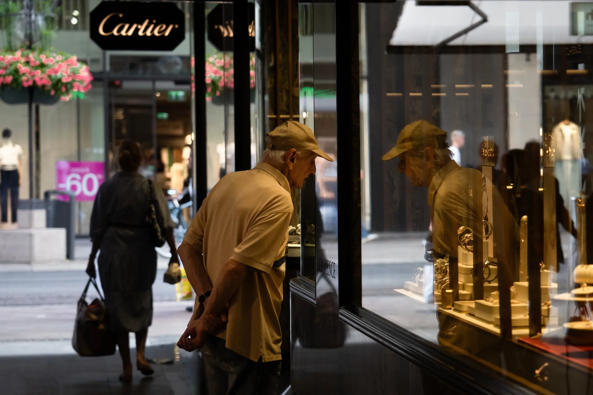 Shoppers in Geneva.