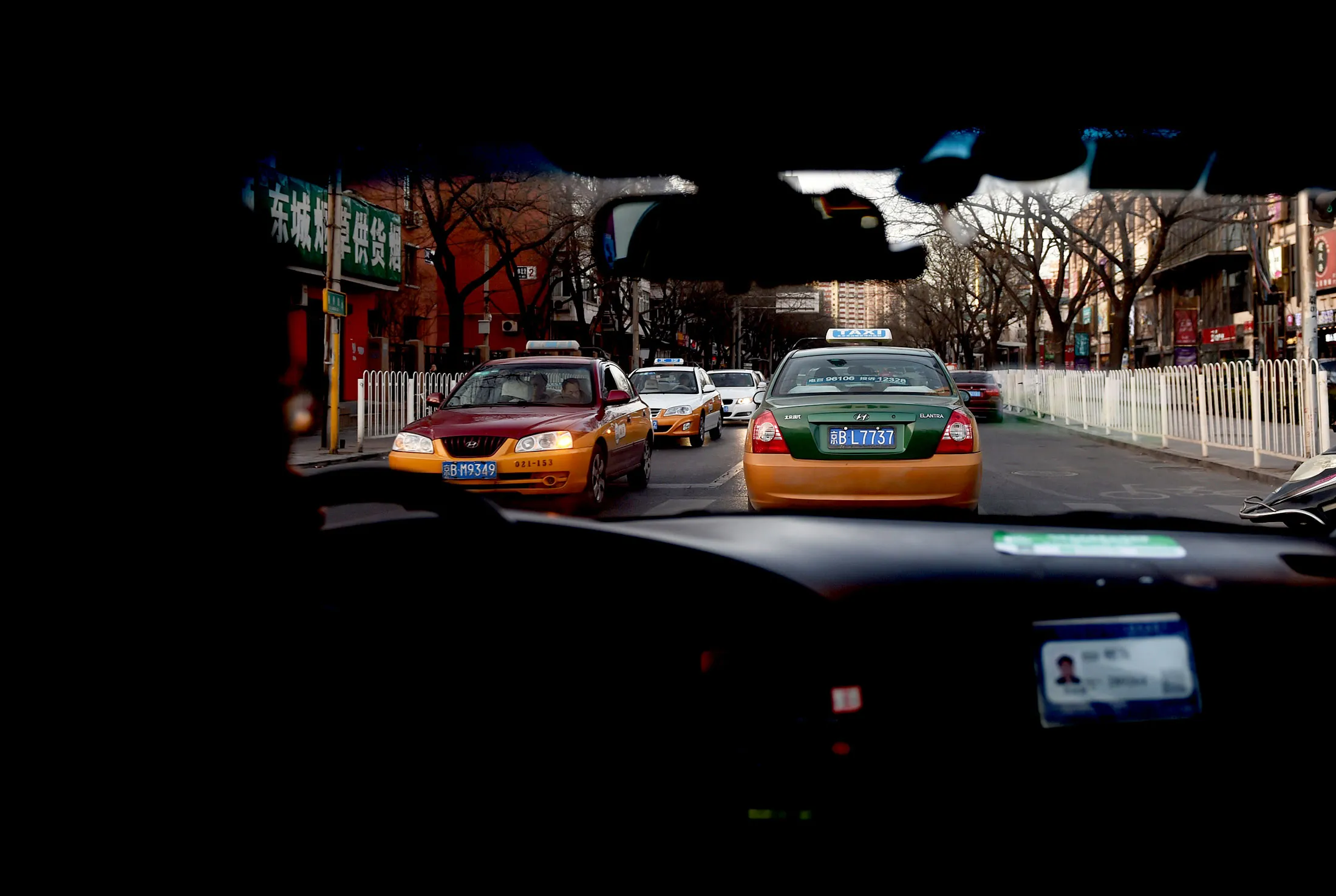 Despite Didi Kuaidi publicly expressing its concern that the rules would force part-time or freelance drivers to exit the industry, the company’s overall strategy to create jobs and help commuters lower the costs of traveling remains unchanged.
