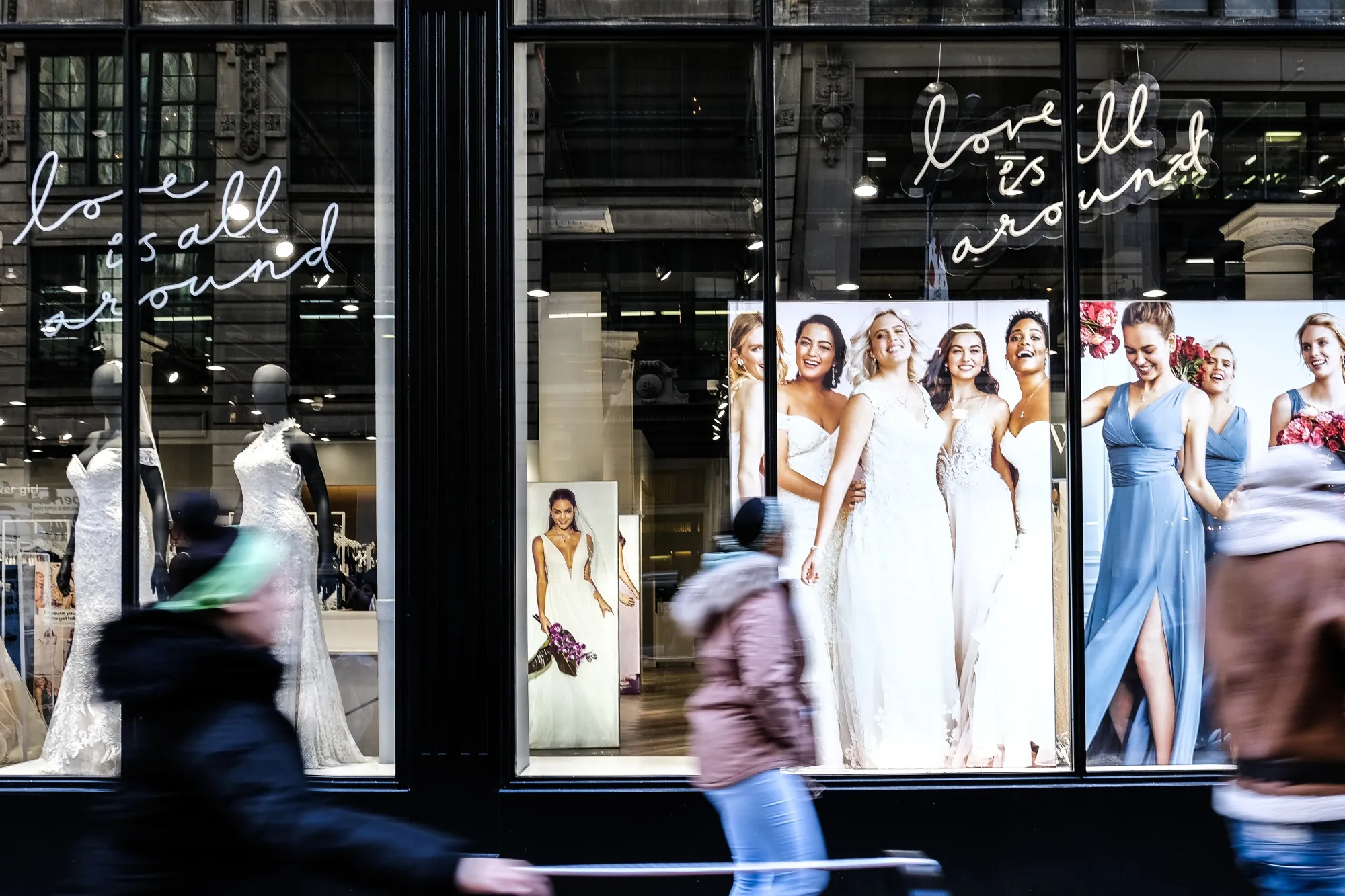 Weddings in 2022 to Boom as Big Events Return Says David s Bridal CEO Bloomberg