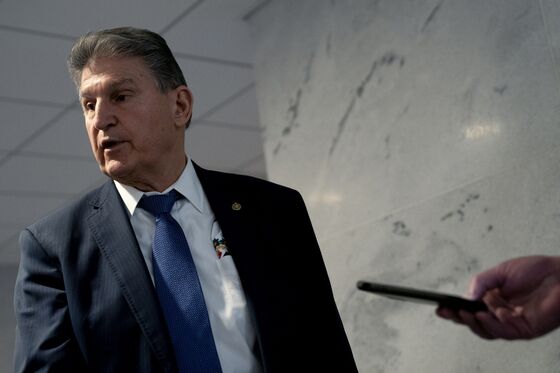 Manchin Balks at Biden’s Corporate Tax Increase, Favors 25% Rate