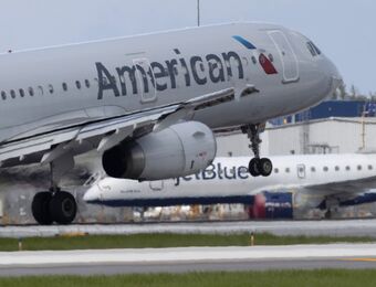 relates to US Should Block JetBlue Deal for Spirit, Not Alliance With American