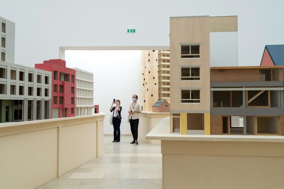 Tour the Highlights of the 2021 Venice Architecture Biennale