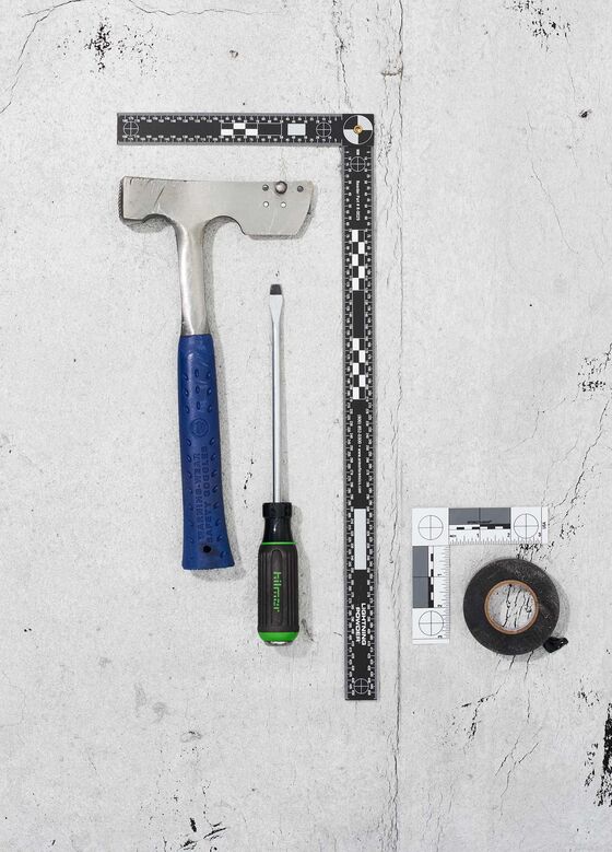 Seven Tools for Discerning Burglars