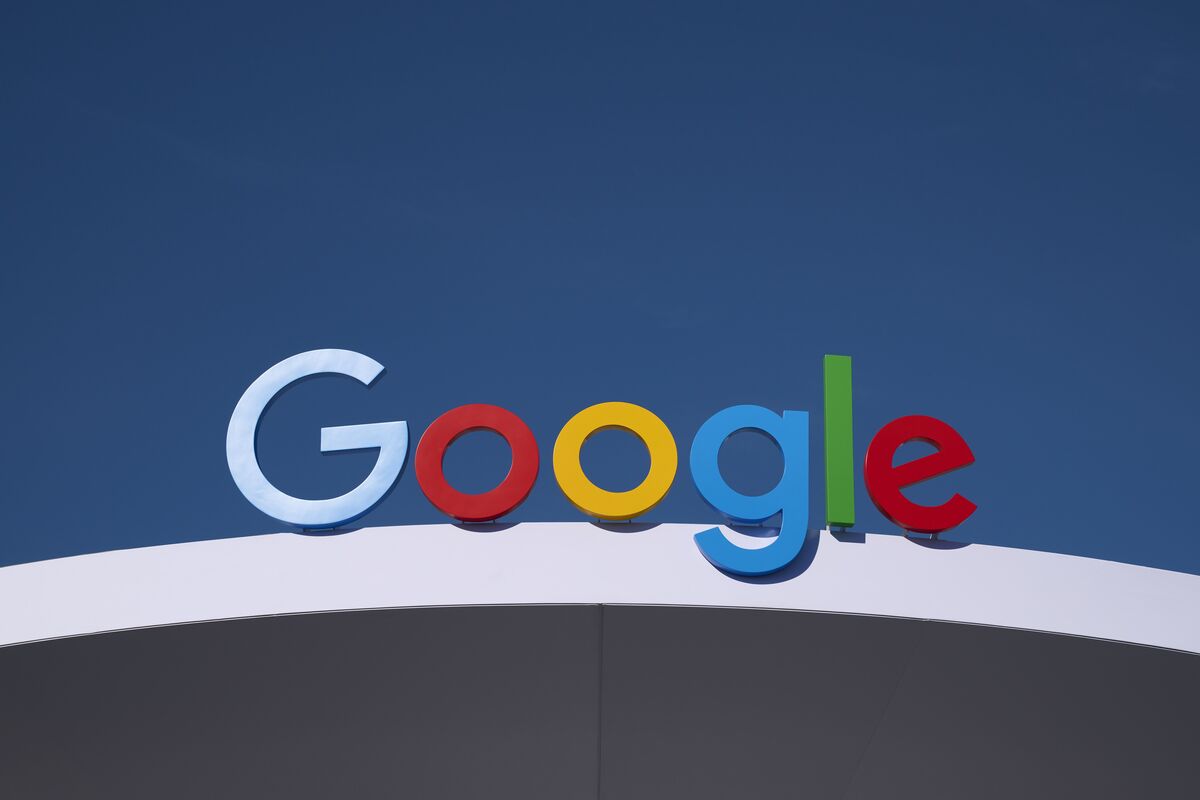 Google Plans $1.1 Billion Expansion at Data Center in Finland - Bloomberg - Zootzle News - news aggregator. News from sport, economy, politics, culture, technology and IT.