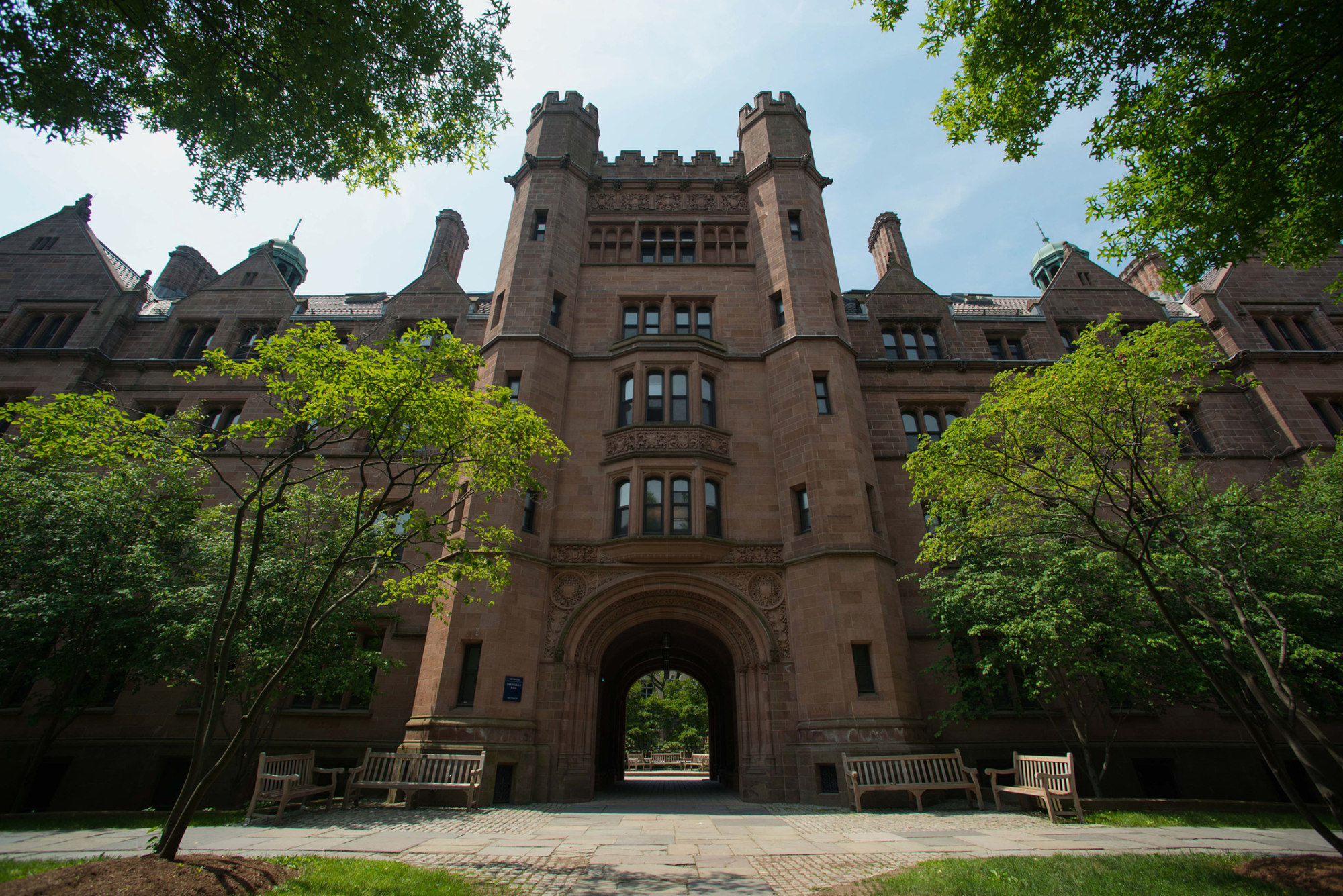 Vanderbilt Hall stands on the Yale University campus