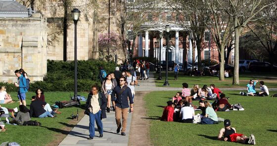 Yale Threat Gives Trump a New Wedge Against Affirmative Action