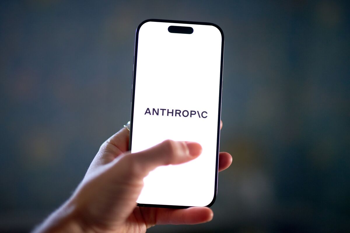 Anthropic’s Premium Pricing Is at Risk, JPMorgan Analysts Say