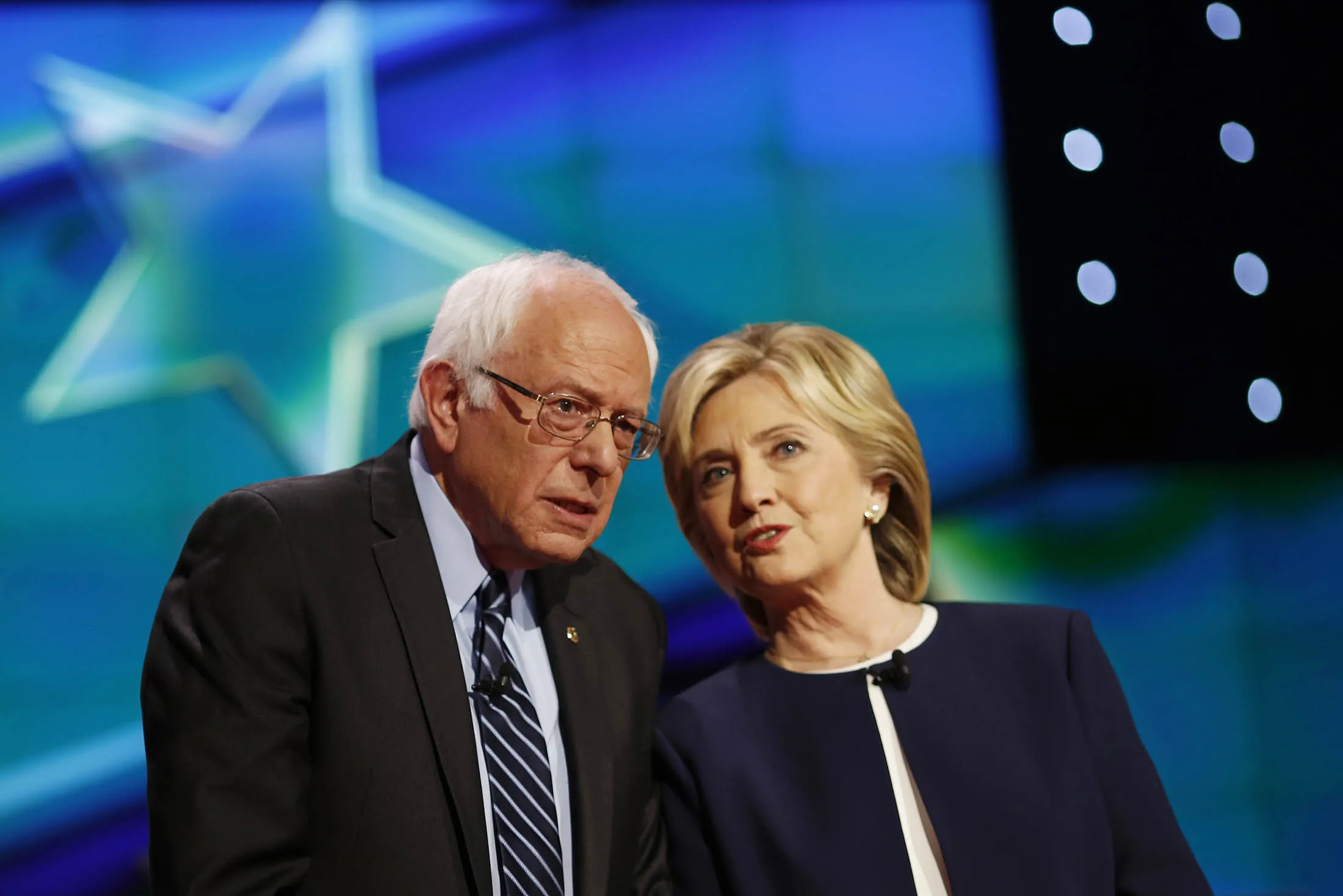 1466131022_sanders clinton
