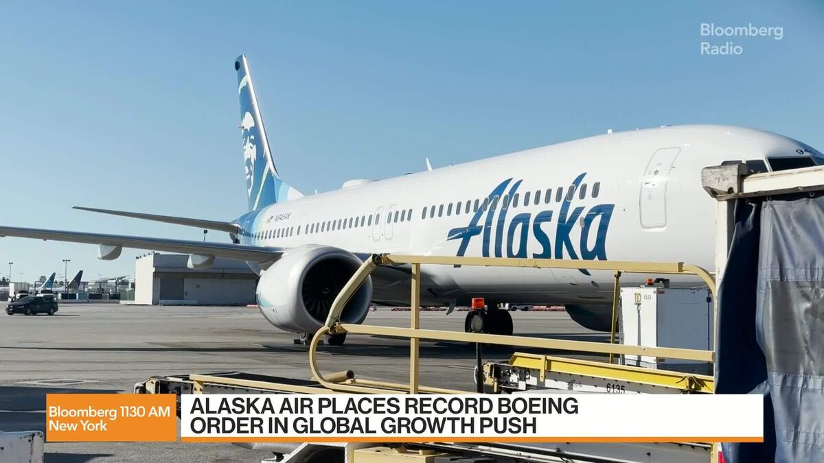 Alaska Air Places Record Boeing Order in Global Growth Push