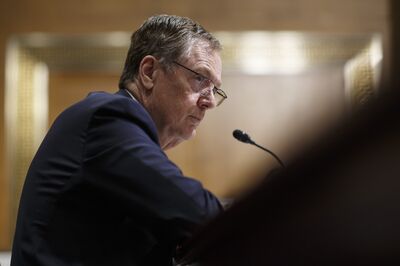 美国贸易代表罗伯特·莱希特就特朗普总统的贸易政策议程作证