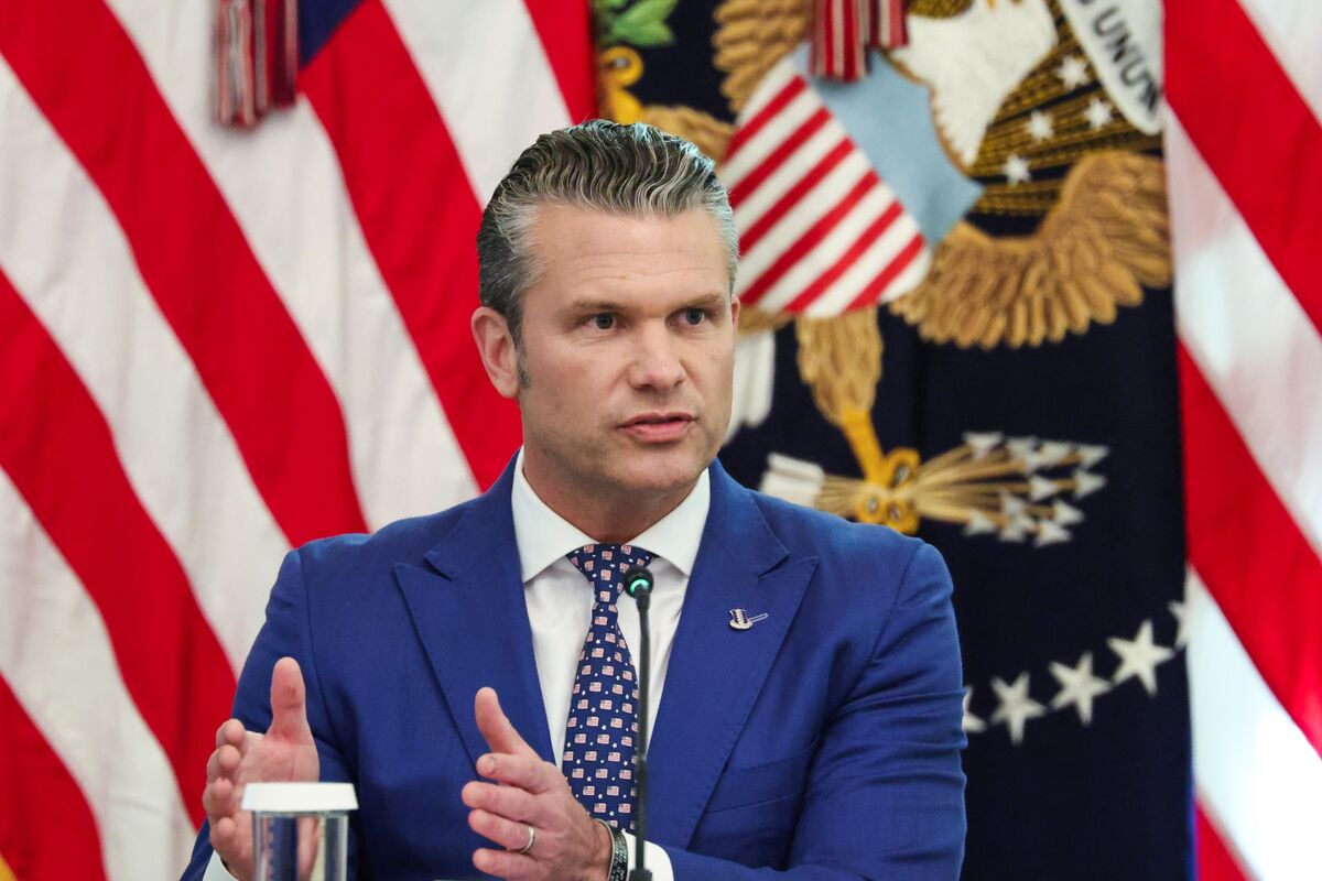 Hegseth Says US Seeking Asean Defense Cooperation Framework