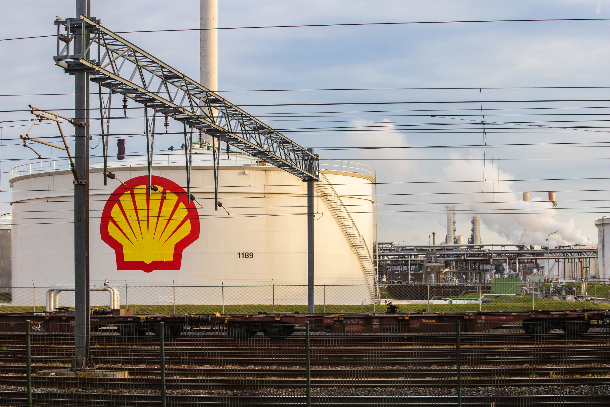 Royal Dutch Shell Plc Pernis Oil Refinery Ahead of Earnings 
