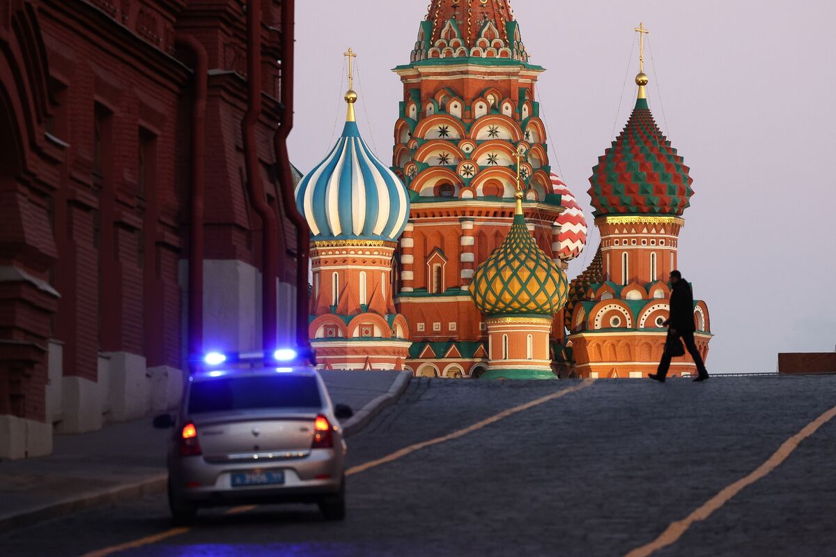 [Bloomberg]Indian Embassy Employee in Moscow Arrested for Spying for Pakistan