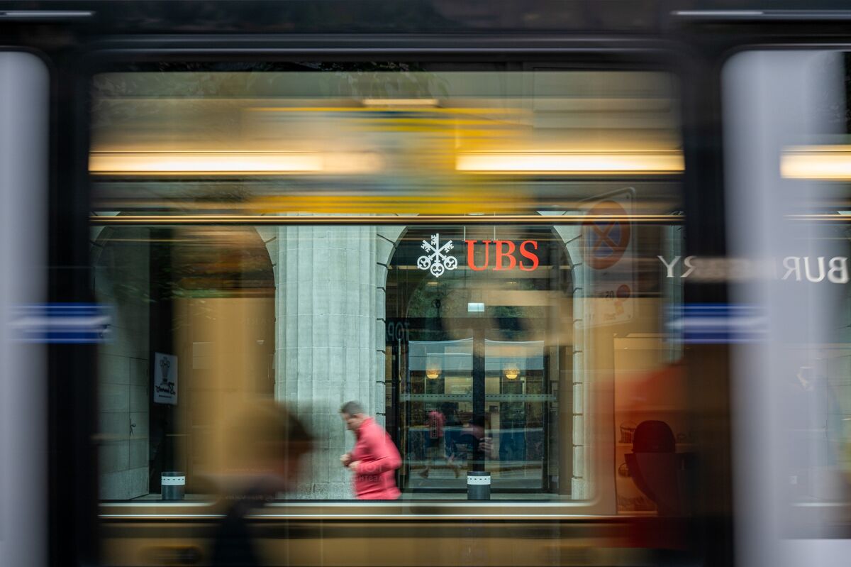 UBS Met With US Officials as Bank Weighs Strategy Options: NYP