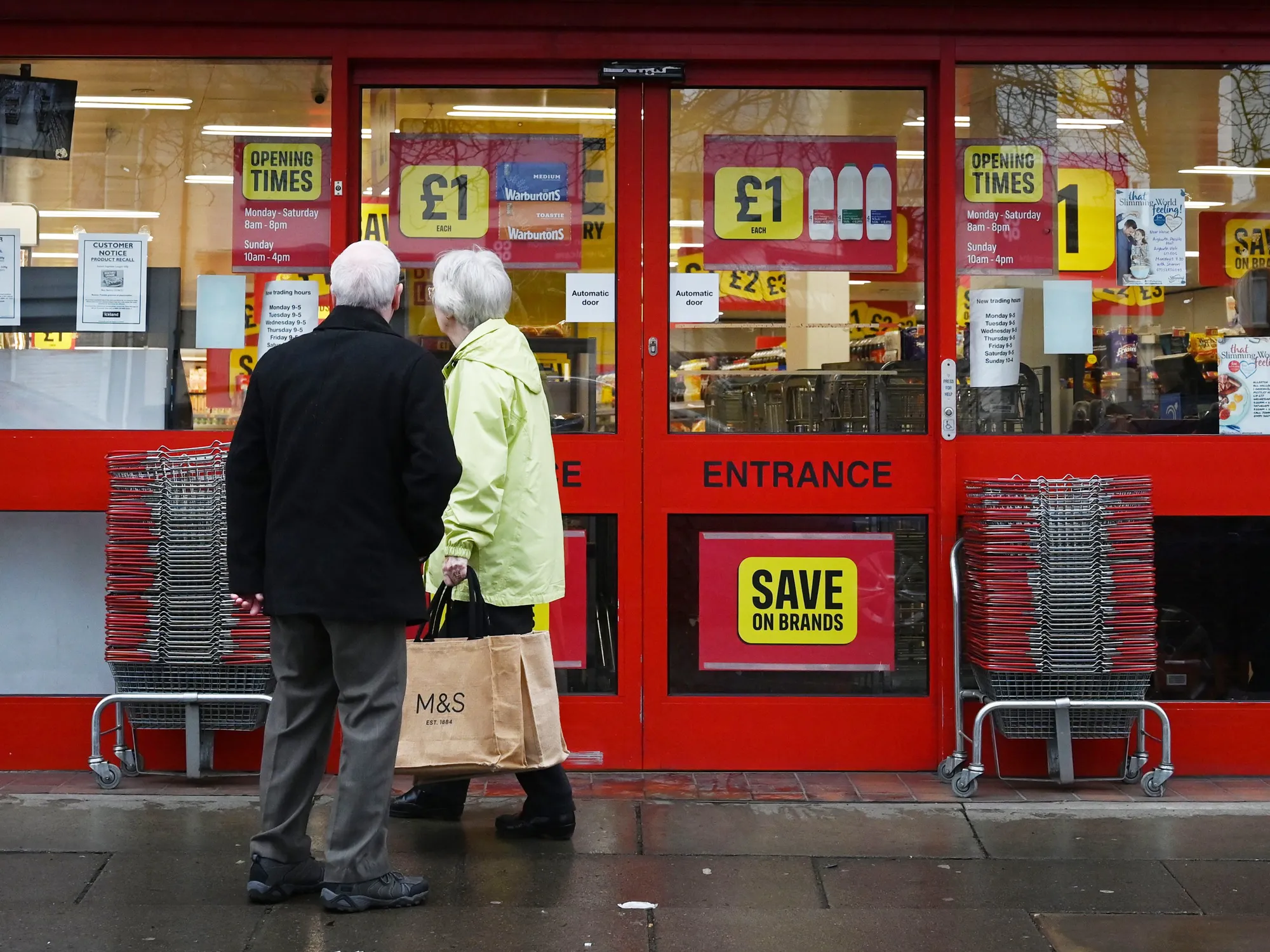 Iceland&nbsp;customers aged over 60 will receive a 10% discount on their groceries every Tuesday.