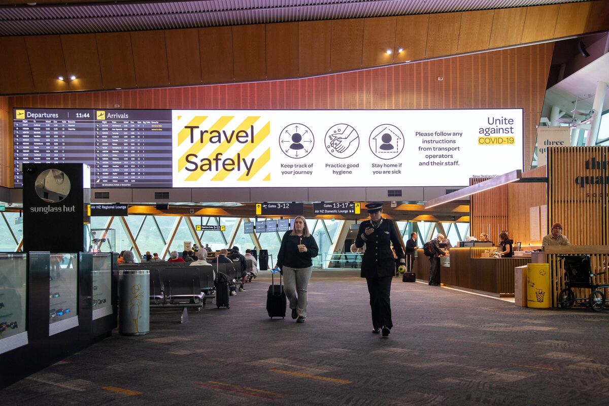 New Zealand to Limit Returning Citizens as Quarantines Overflow Bloomberg