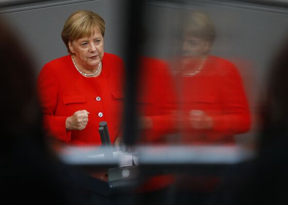 Merkel Says EU Elections to Be Ultimate Test of European Unity