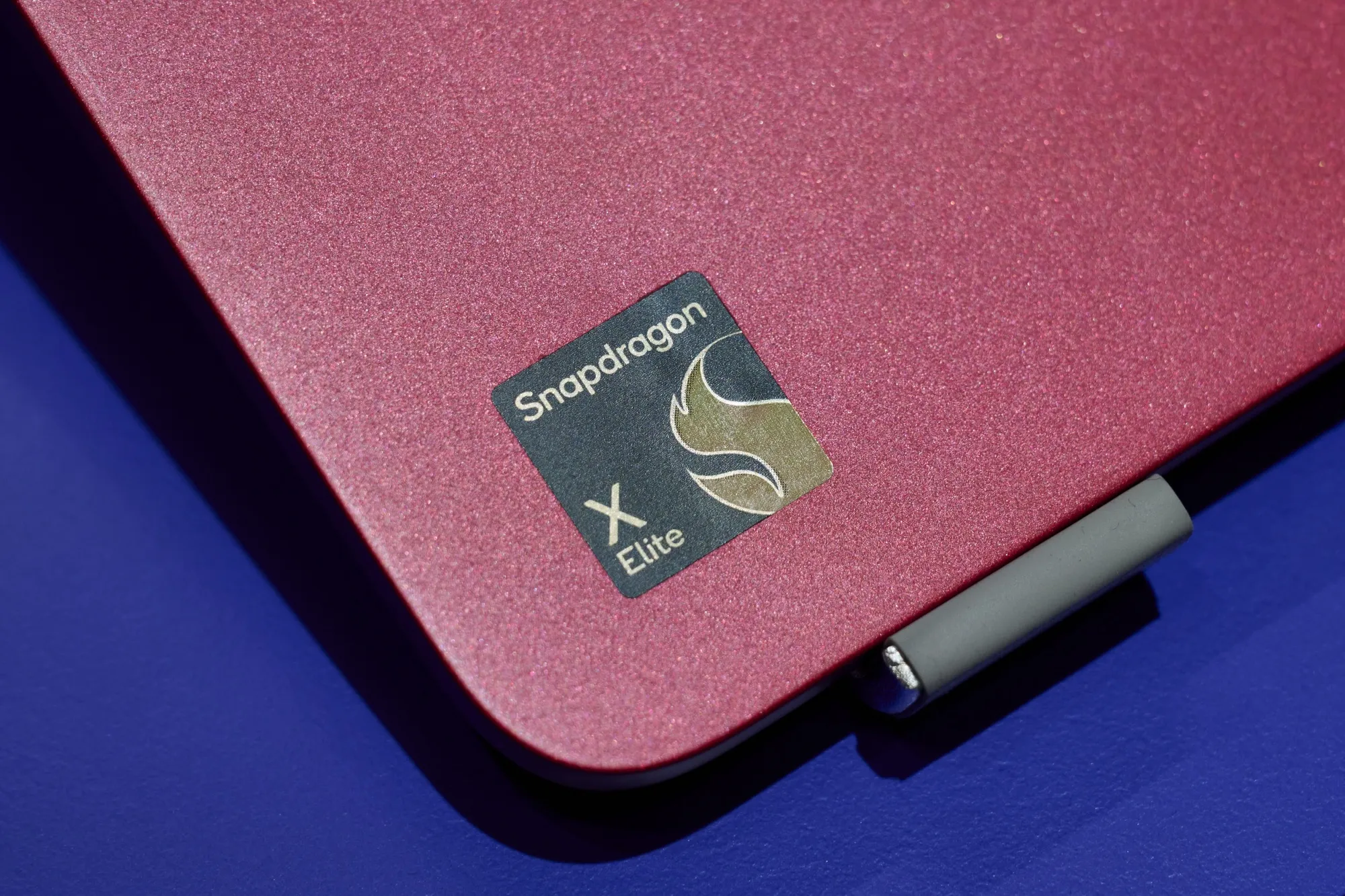 A Qualcomm Snapdragon X Elite chip .