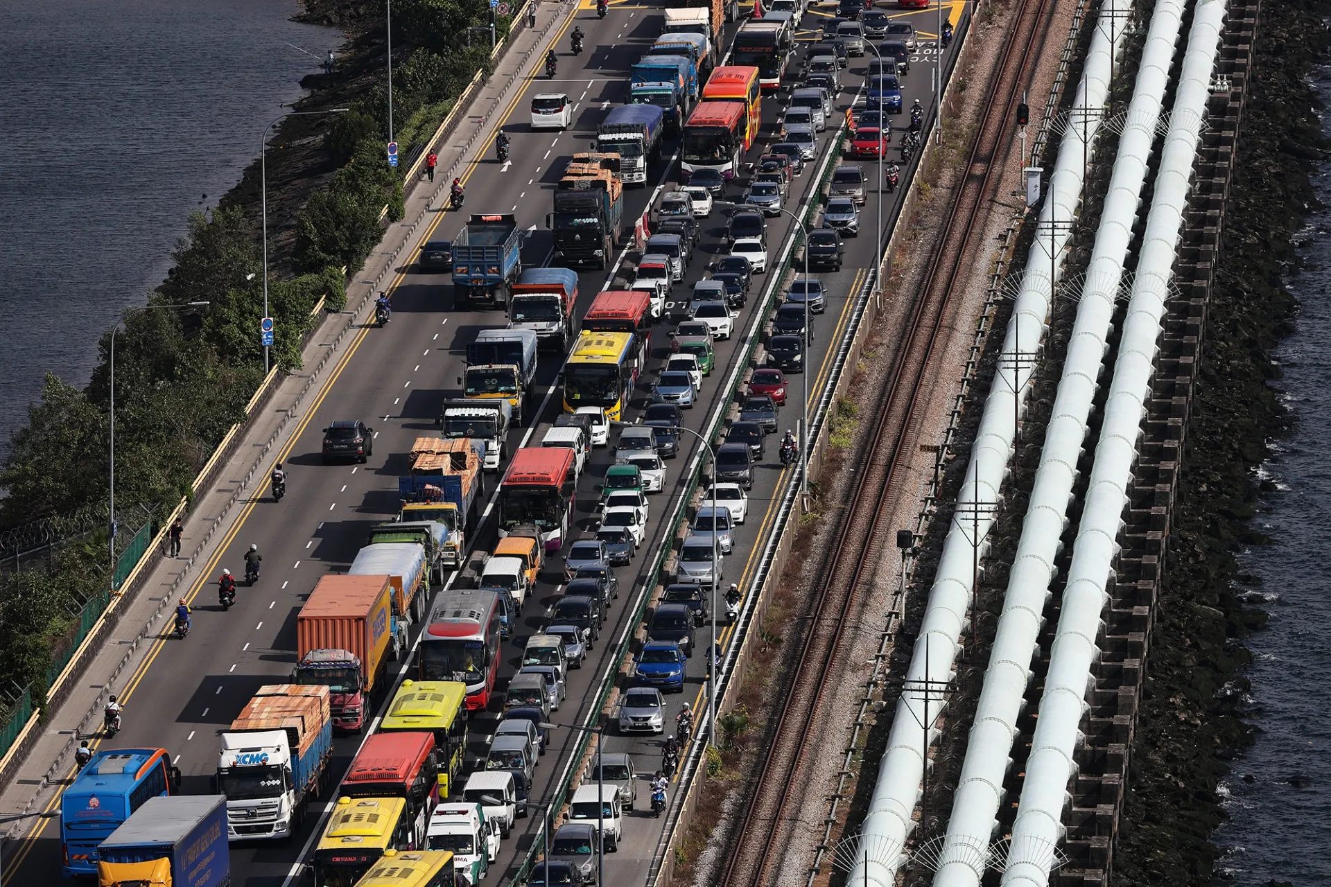 Concern In Singapore As The Coronavirus Continue To Spread