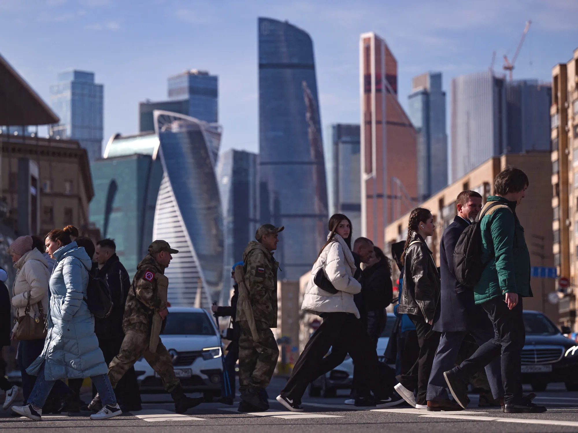 For every unemployed Russian, there are five open job positions, according to auditing firm FinExpertiza.