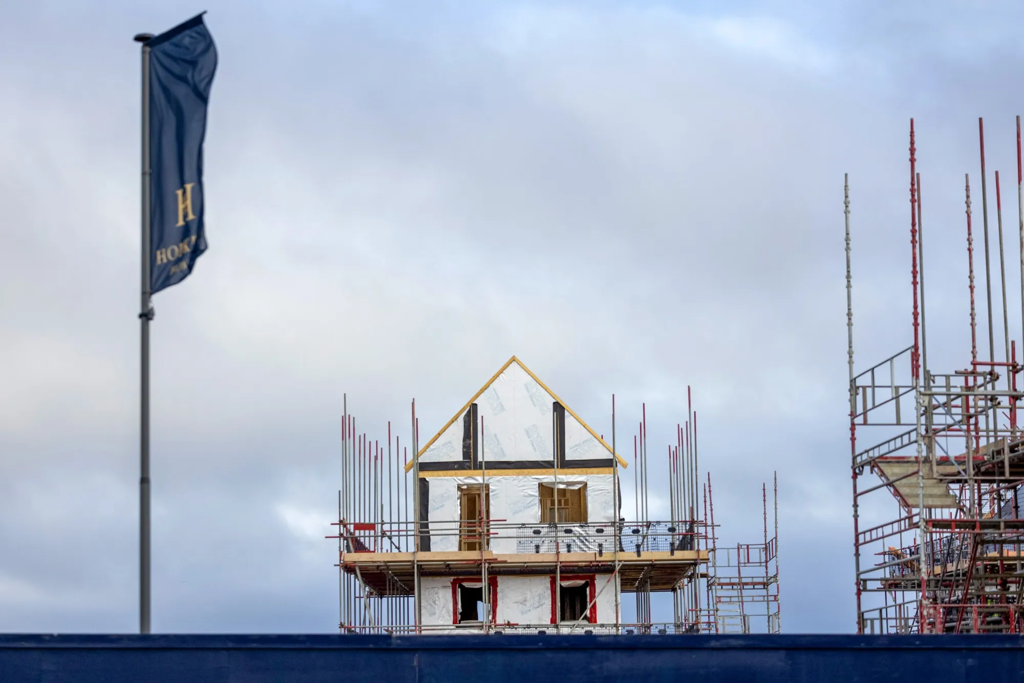 The house price outlook is mildly overcast.