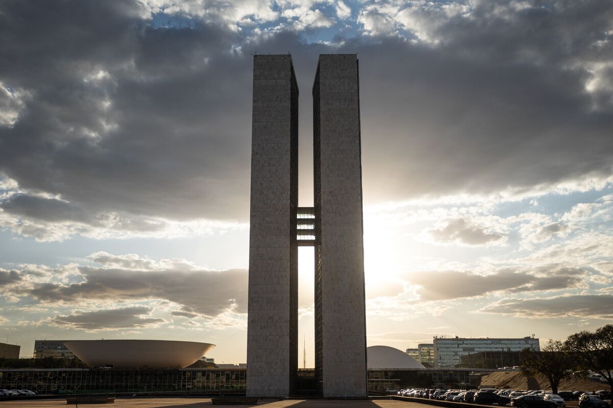 Brazil Scales Back Tax and Budget Proposal Ahead of Deadline