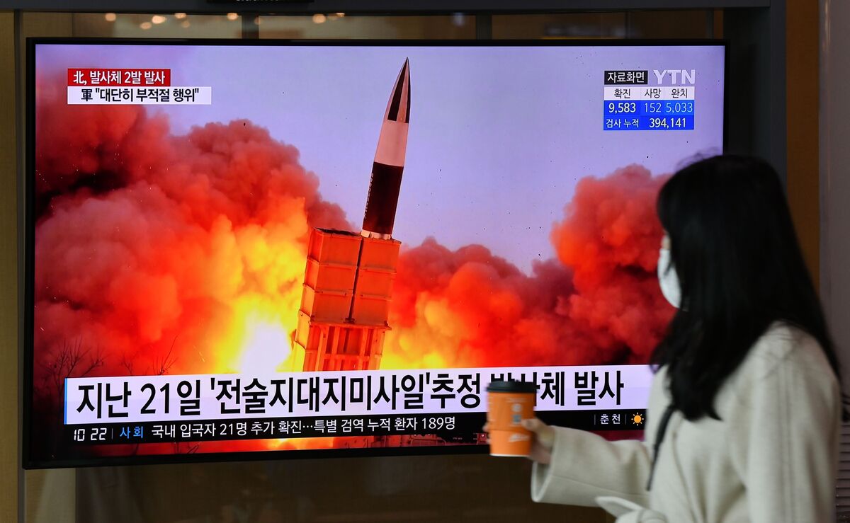 North Korea Fires Missile Barrage Ahead Of South Korea Election - Bloomberg